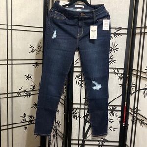 NWT - Encore Jeans, size 13, high rise, skinny